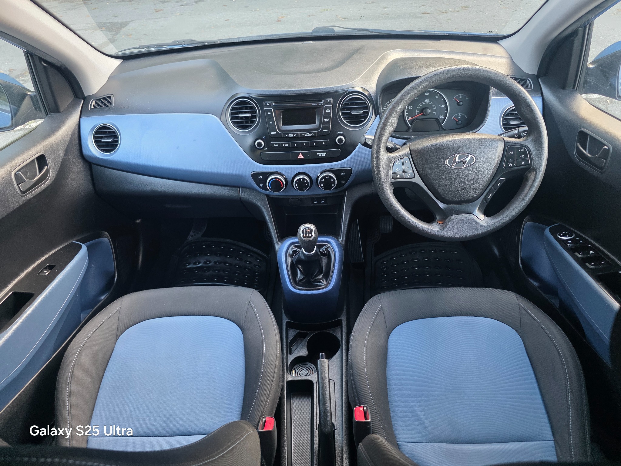 Hyundai i10 photo 10